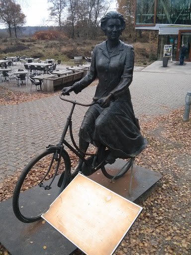 Beatrix op fiets