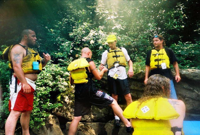 [2008rafting0129[3].jpg]