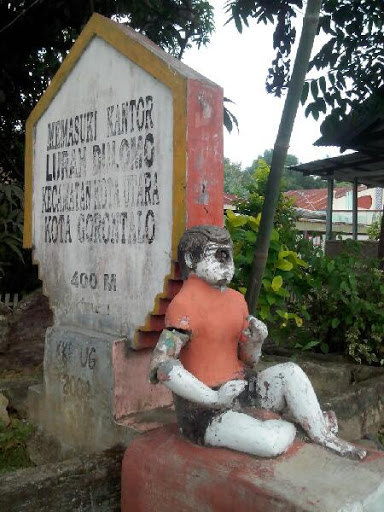 patung suling gorontalo