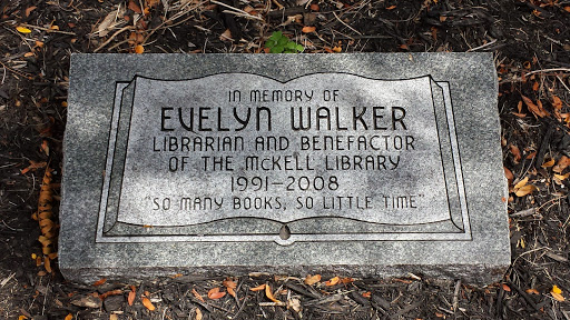 In Memory Of Evelyn Walker