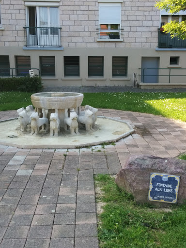 Barentin - Fontaine aux Lions