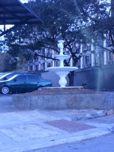 Bayo Fountain