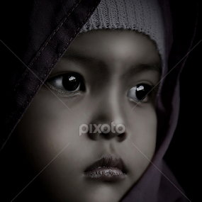 by Dadi Cai - Babies & Children Child Portraits