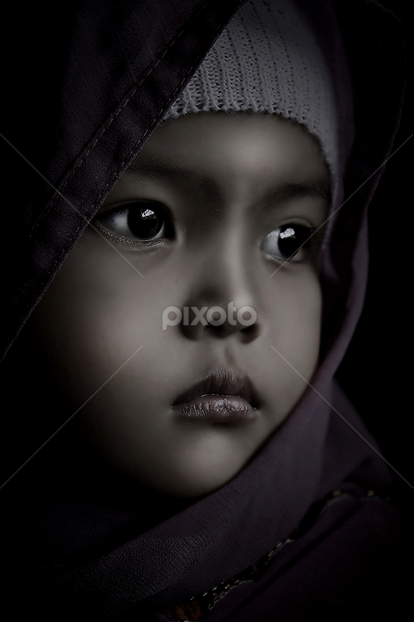 by Dadi Cai - Babies & Children Child Portraits