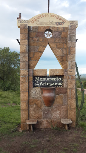 Monumento A Los Artesanos
