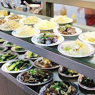 賴新魁麵館