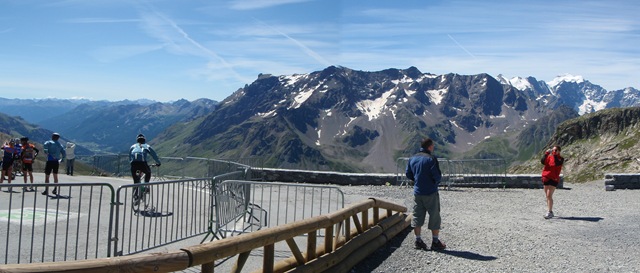 [galibier summit[3].jpg]