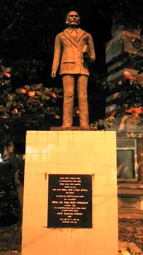 Statue of John De Silva