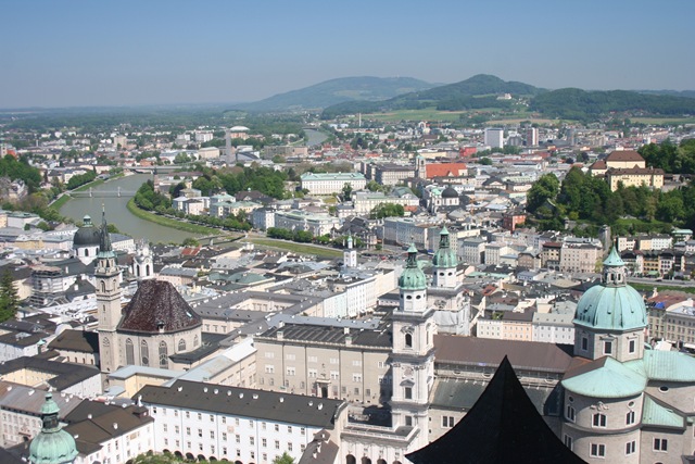 [Salzburg30584.jpg]