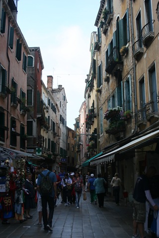 [Venice0605.jpg]