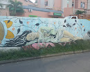 Mural Mujer Acostada Sobre El Prado