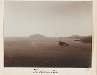 Gezicht op een kaap in Griekenland, aangeduid als Kaap Kolonnäs