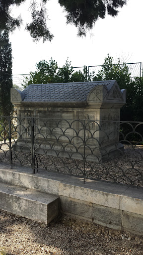 Grobnica Frane Bulića
