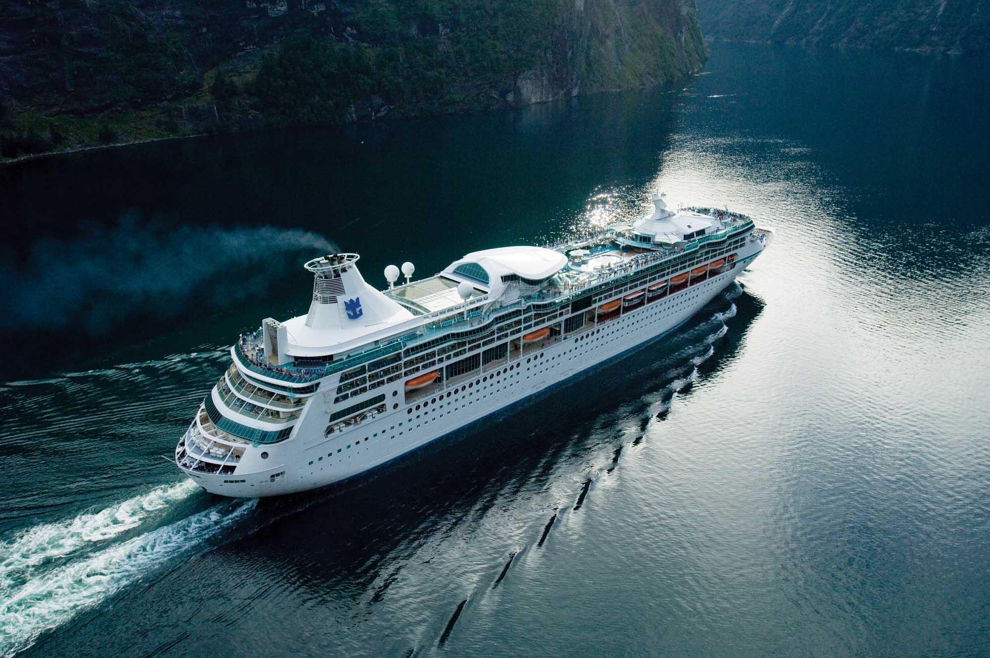 royal caribbean cruises vision of the seas