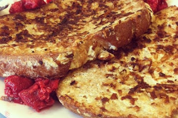 Coconut Encrusted French Toast with Raspberries