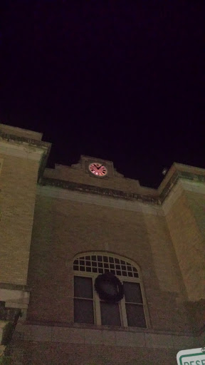 Courthouse Clock 