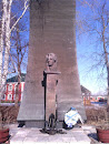 Памятник Адмиралу Ушакову