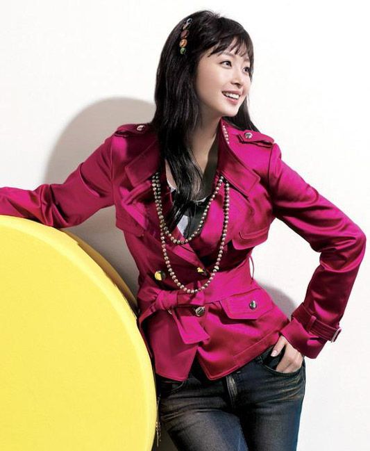 http://lh3.ggpht.com/elaing.zhang/R-0l98nidZI/AAAAAAAANq0/OCeVBwE9AbY/s800/Han_Ye_Seul_011.jpg
