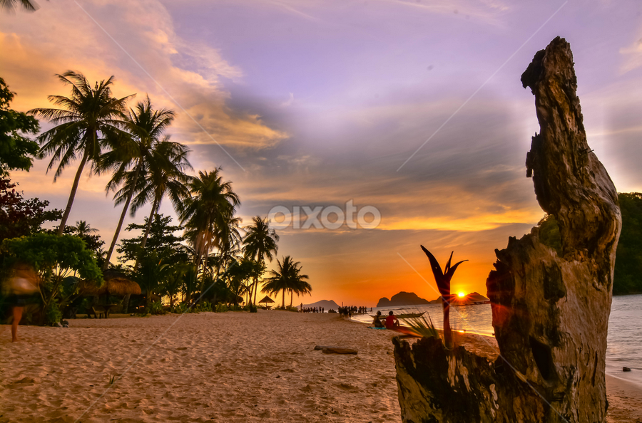 Sunset @ El Nido Palawan by Joey Tomas - Landscapes Beaches
