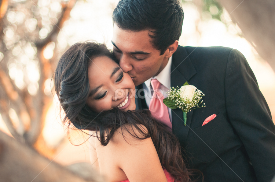untitled by Timothy Horng - People Couples