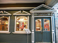 雙聖美式餐飲連鎖 (已歇業)