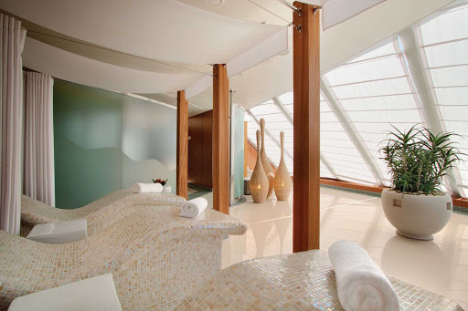 Oceania_OClass_Spa_Relaxation - You'll enjoy the calm, serene environment of the Canyon Ranch SpaClub on your Oceania cruise.