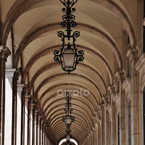 by Maria Ferreira - City,  Street & Park Historic Districts