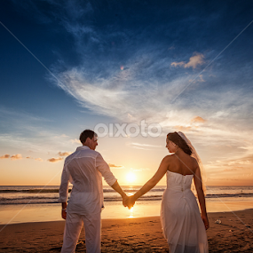 Sunset Wedding by Rah Juan - Wedding Bride & Groom