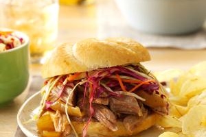 Sweet & Spicy Pulled Pork Sandwiches