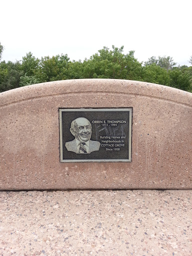 Orrin E. Thompson, Memorial