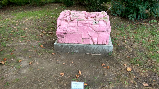 pink sculpture 