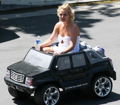 britney spears escalade