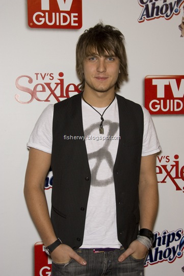 Picture of Scott Michael Foster attending 2008 TV Guide Sexiest Stars Party