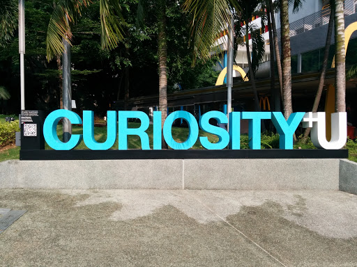 Curiosity+U