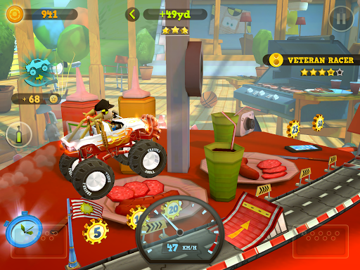 Small & Furious: RC Race with Crash Test Dummies (Mod Mo