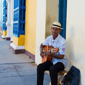 Besame mucho by Ben Liu - People Street & Candids