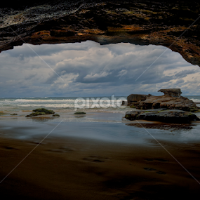 low tide by Cheryl Waring - Landscapes Waterscapes