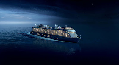 When night falls, Royal Princess offers guests the option to relax in quietude or catch a late night comedy or game show, a Movies Under the Stars screening, dancing to live music and many other choices.
