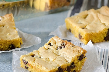 Chocolate Chip Cake Mix Cookie Bars