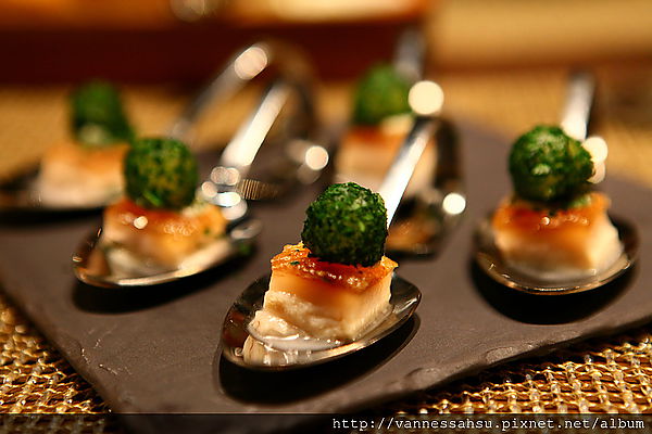 台北。格蘭公園。奇妙的複合式餐廳-樂沐私廚