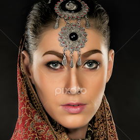 Alina by Neny Nuraini - People Portraits of Women