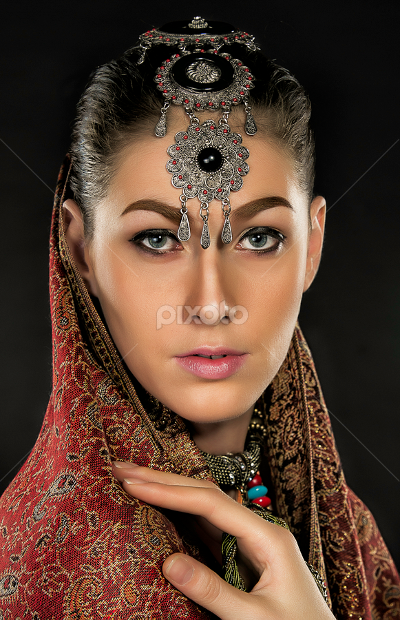 Alina by Neny Nuraini - People Portraits of Women