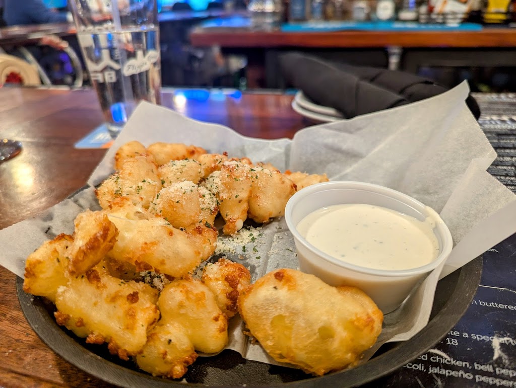  Waterfront Pub & Grill