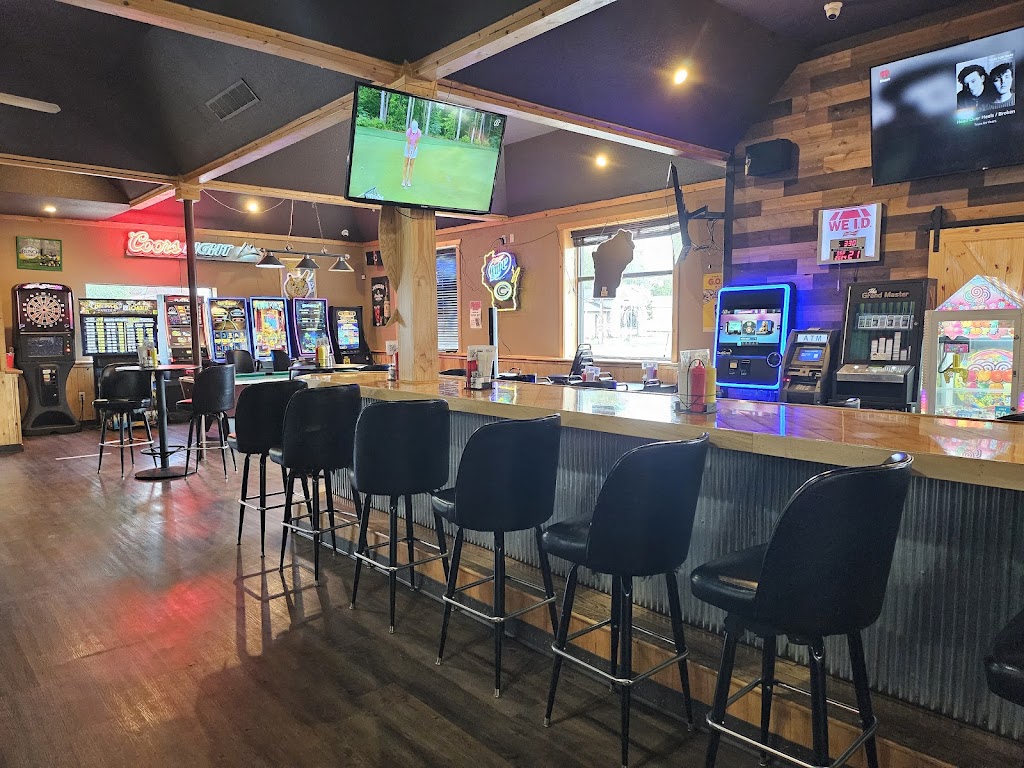  7 Brothers Bar and Grill