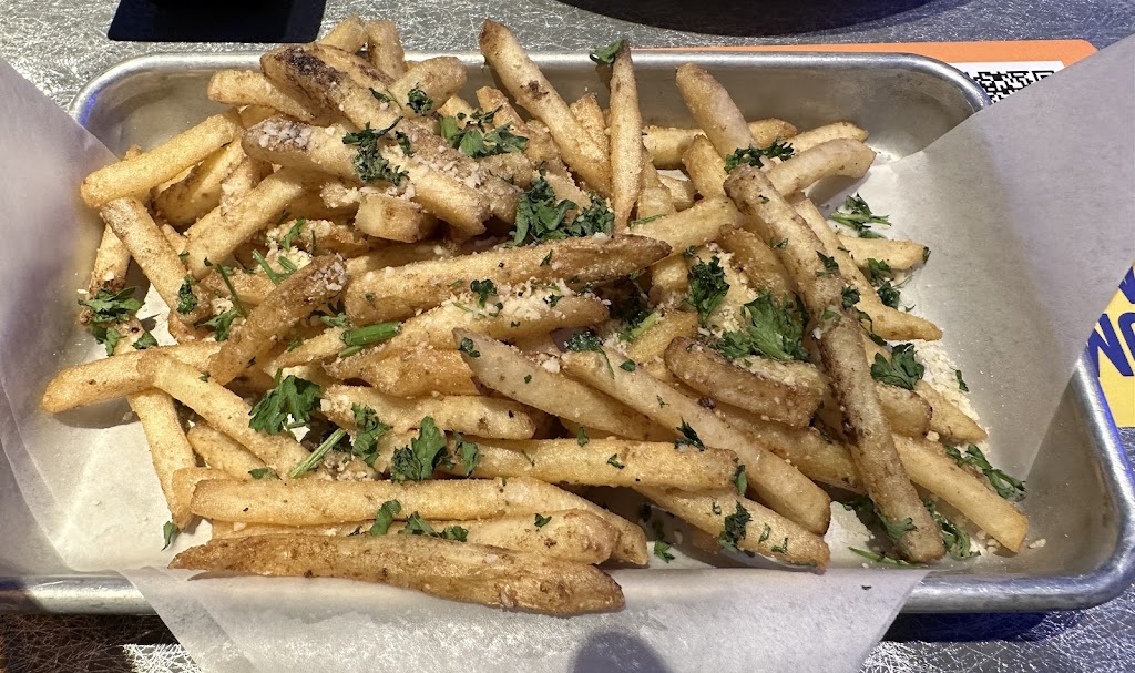  Dave & Buster's Green Bay