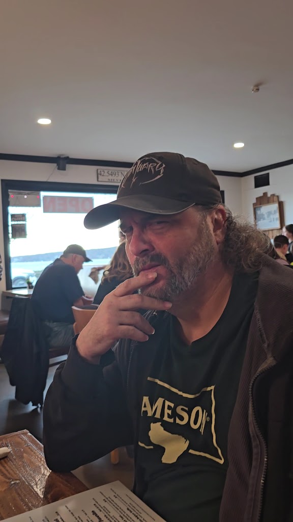  Scully’s Restaurant