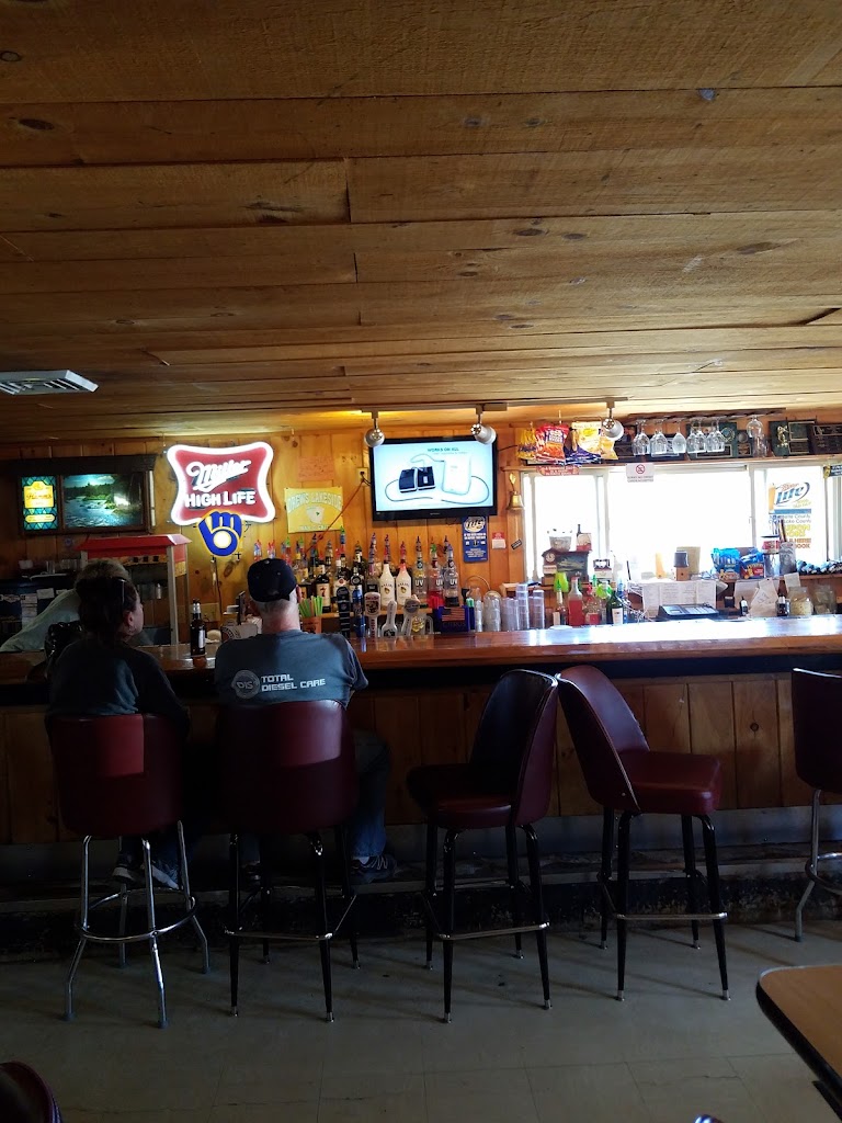 Drews Lakeside Bar & Grill