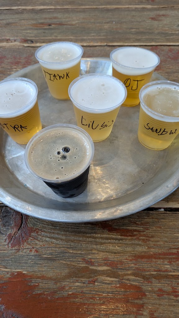  Door County Brewing Co. Taproom, DCBC Eats & Music Hall