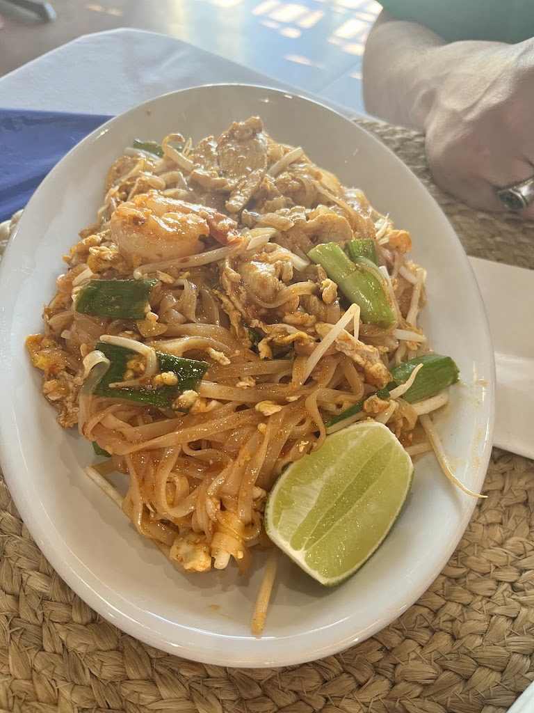  Pha Khao Thai-Lao Restaurant