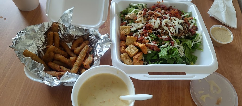  Flat Creek Restaurant & Saloon